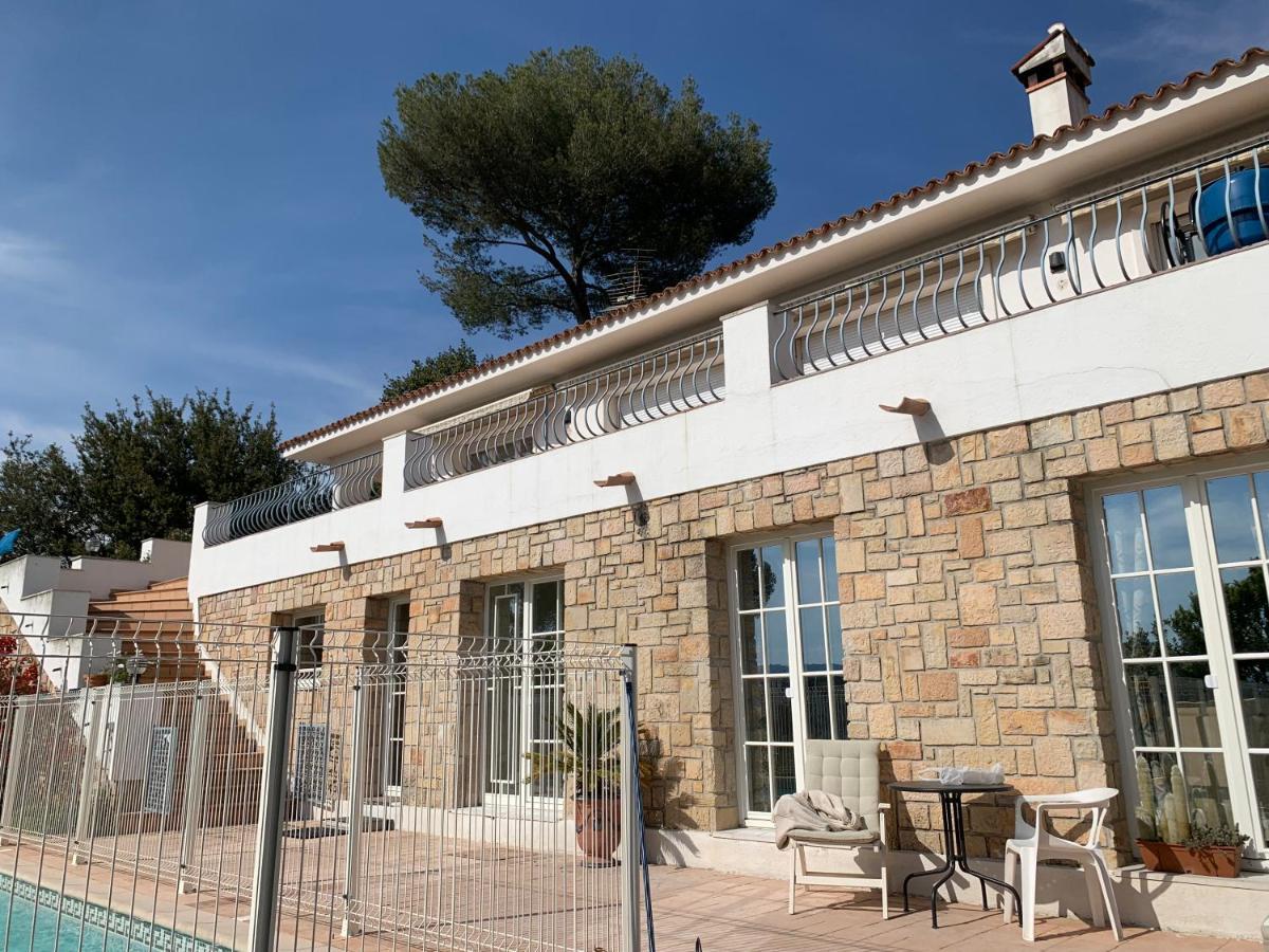 Maison De Ville Dans La Villa Brise Des Pins Le Cannet Luaran gambar